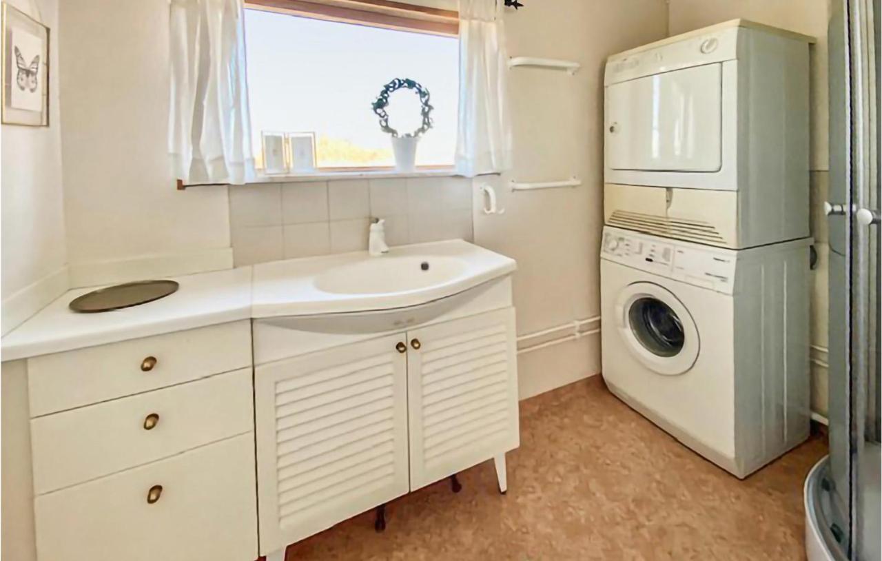 Gorgeous Home In Harloesa With Wifi Harlosa Экстерьер фото